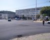 Полицай помогна на възрастен мъж да пресече на светофара на Клуцохорския мост