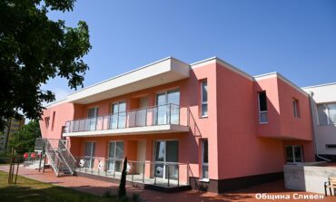Изцяло обновеният Дом за стари хора в Сливен отвори врати след мащабен ремонт